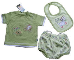 一站式采購 福州榮登貿(mào)易打造寶寶三件套、服飾及日用百貨全產(chǎn)業(yè)鏈服務(wù)